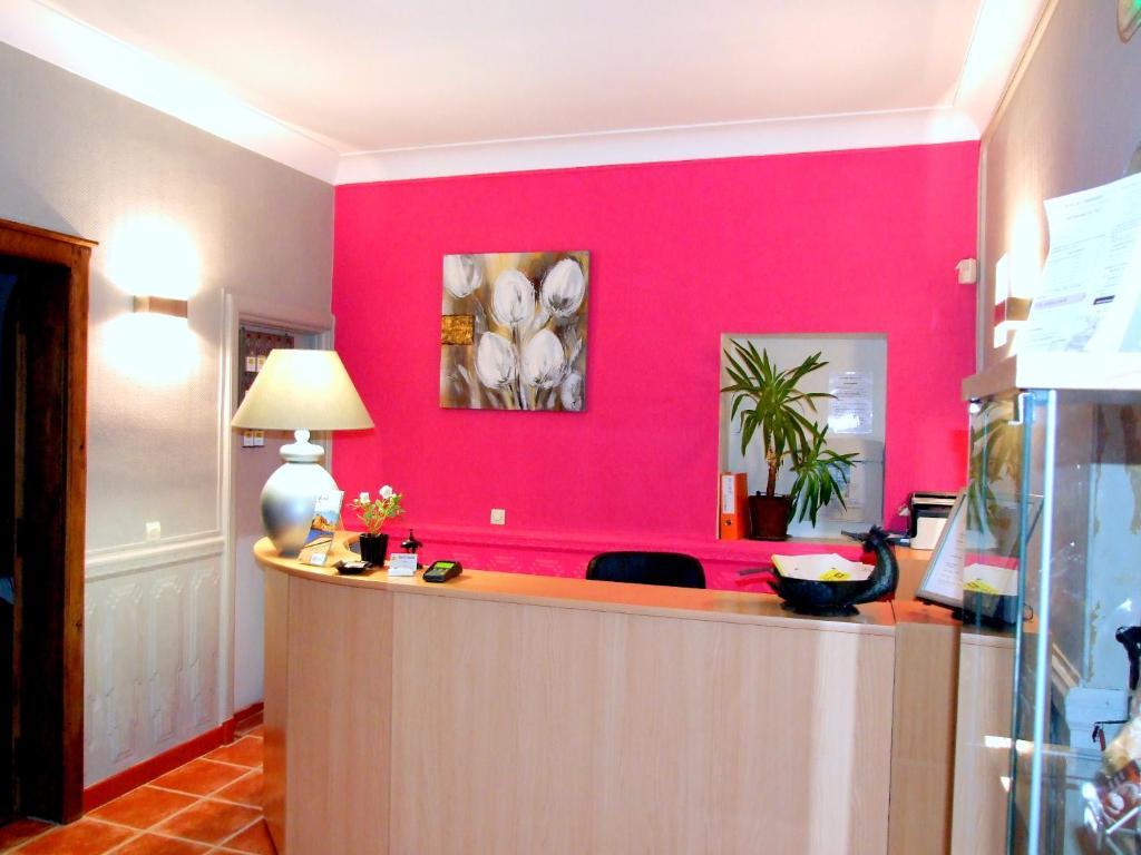 Logis Hotel L'Occitan 2 Etoiles Gaillac Kültér fotó
